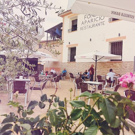 Fonda Aparicio Fuentespalda Exterior foto